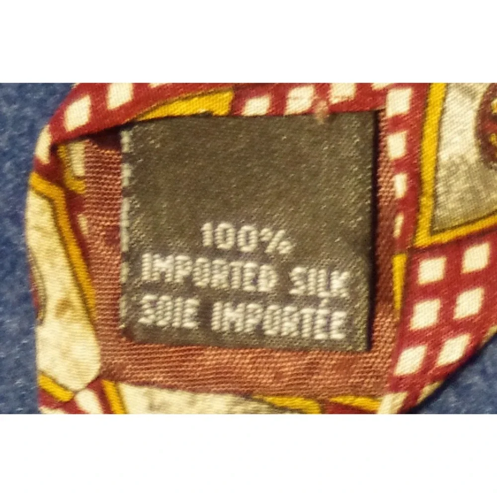 Vtg Christian Dior Cravate Tie Burgundy‎ Silk Geometric Medallion EUC Old Money